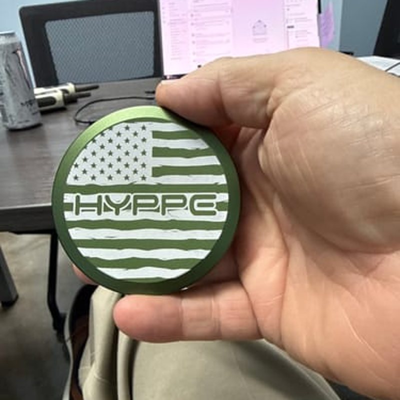 Customer photo of the HYPPE metal can
